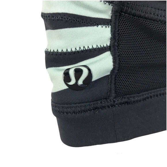 Lululemon Cardio Kick Sports Bra Mint Size 4 Black Stripe - Picture 4 of 11